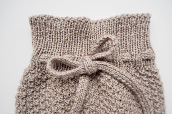 'Cocoon' Leggings with feet - Stone - Newborn