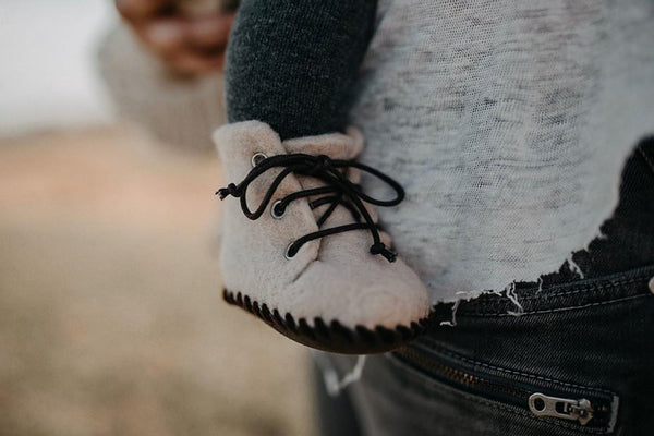 'Lotti' booties by the brand Filzling - White - size 6/12m - Last pair!