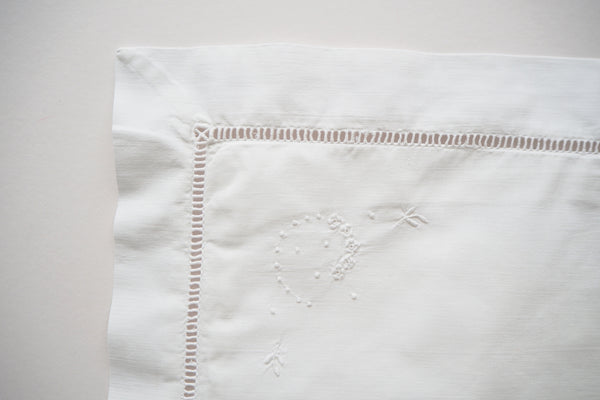 Pillow case with embroidery