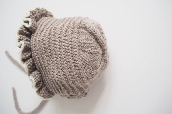 'Narcisse' Bonnet - Stone & Milk - Newborn to 12m - 60% off