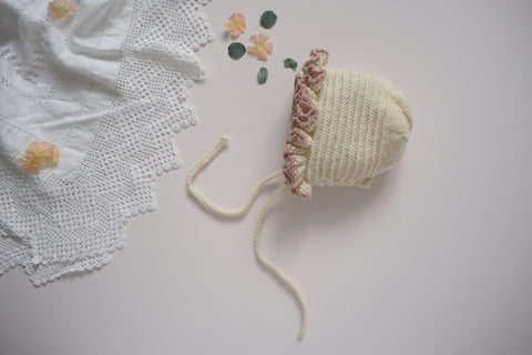'Narcisse' Bonnet - Rose & Milk - Newborn - 60% off - Last one!