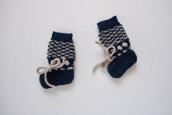 Booties 'Anni' - Midnight & Frost - 0/3 months to 6/12 months - 60% off