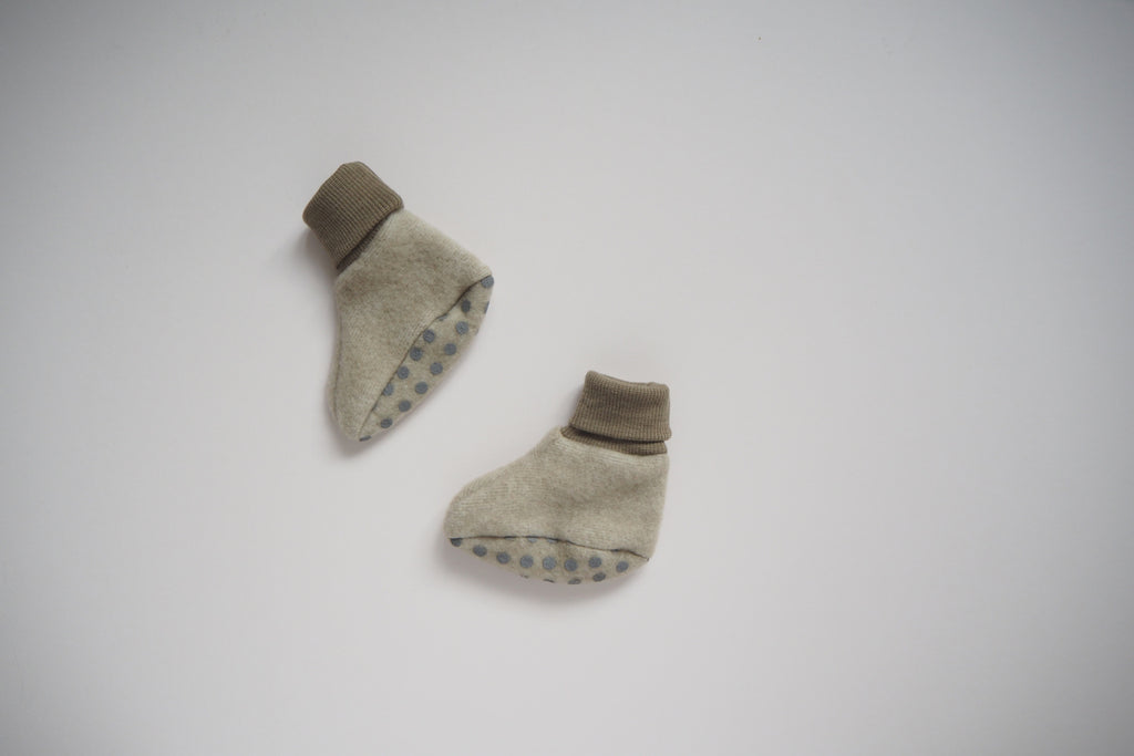 Baby Booties - Wool & Organic Cotton Fleece - Latte - 0/3m to 3/6m - By Cosilana