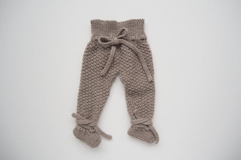 'Cocoon' Leggings with feet - Stone - Newborn