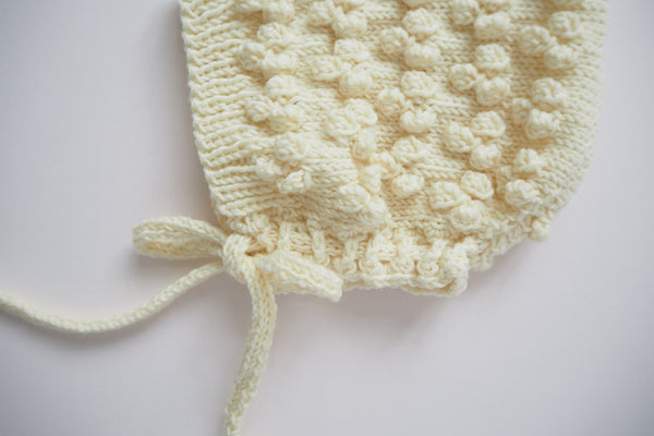 'Bobble' Bonnet - Cream - 0/3m & 3/12m - 60% off