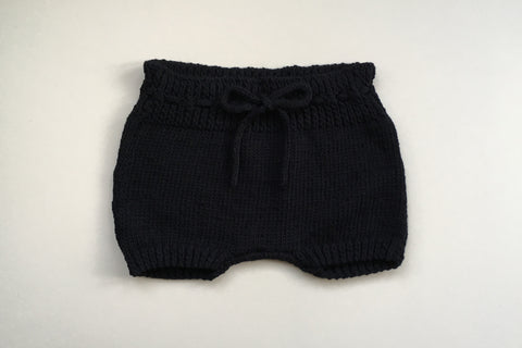 hand-knitted shorts in bamboo baby