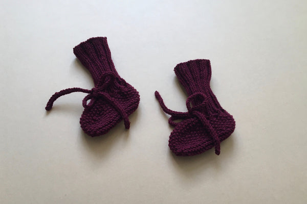 Unique Collection - Set 1 - Booties Light blue & Burgundy - Size 0/6m